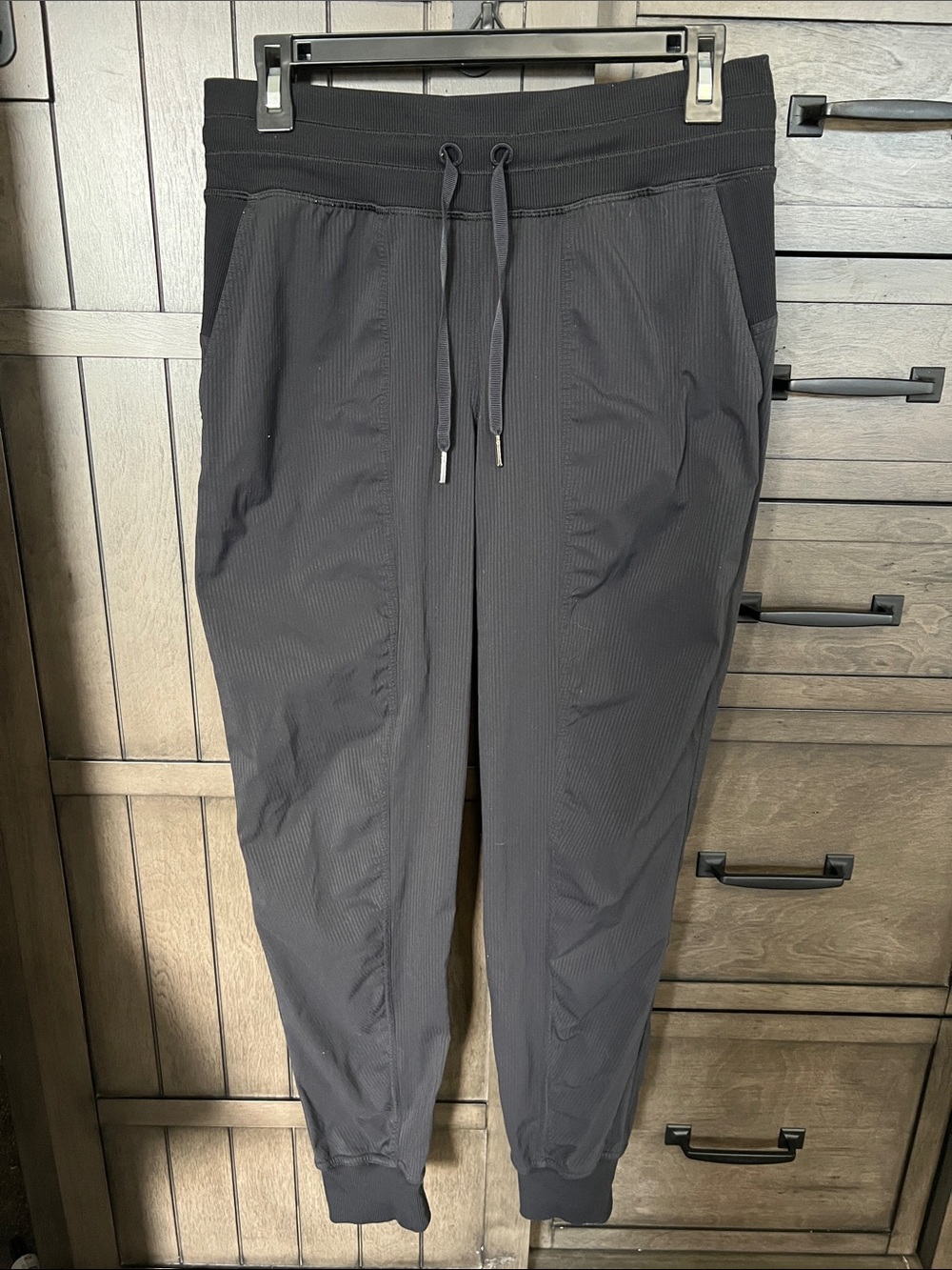 Lululemon black studio pants size 6